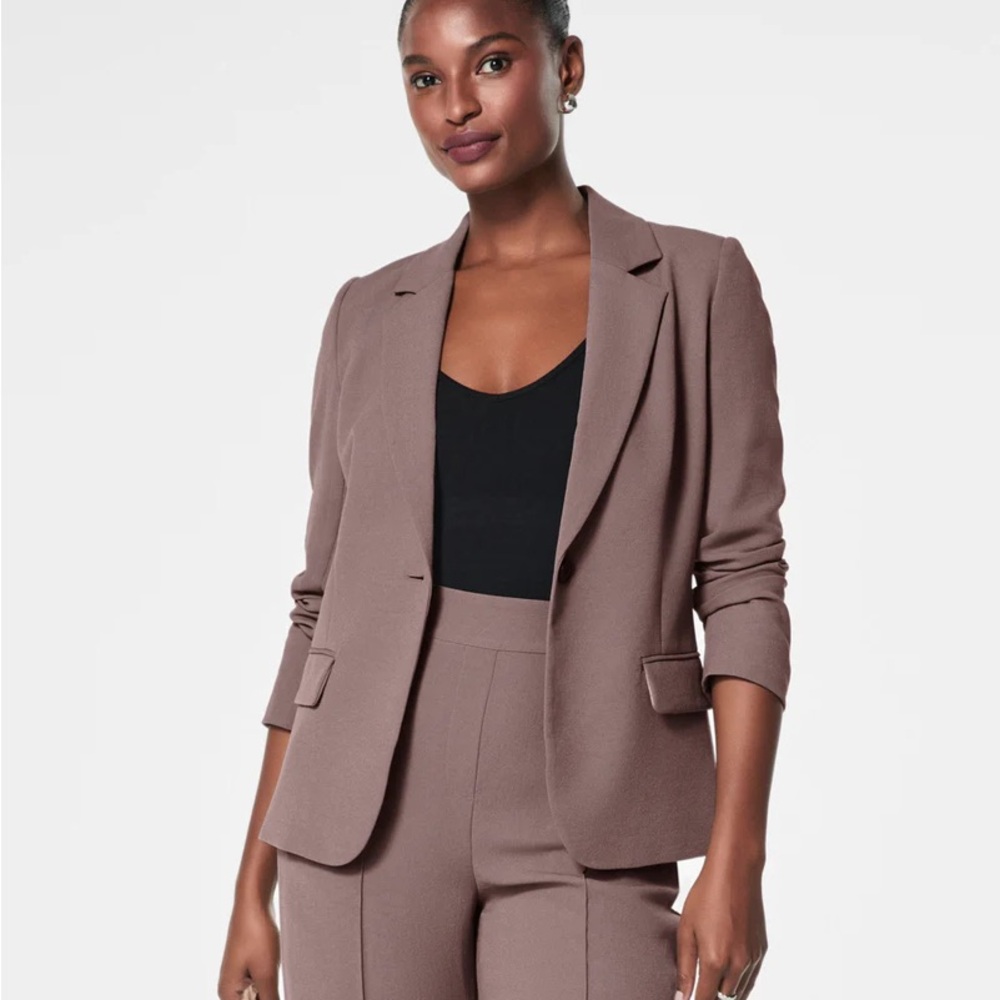 SPANX Carefree Crepe Blazer in Smoke.  Size S.